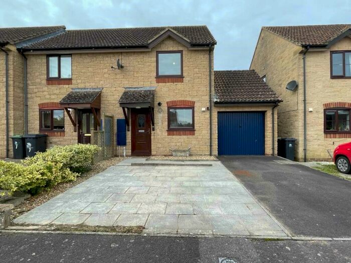 2 Bedroom Semi-Detached House To Rent In Thrift Close, Stalbridge, DT10
