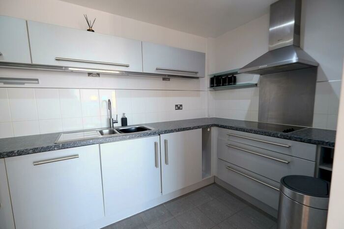 2 Bedroom Flat To Rent In Roma, Victoria Wharf, Watkiss Way, Cardiff, City Of Cardiff., CF11