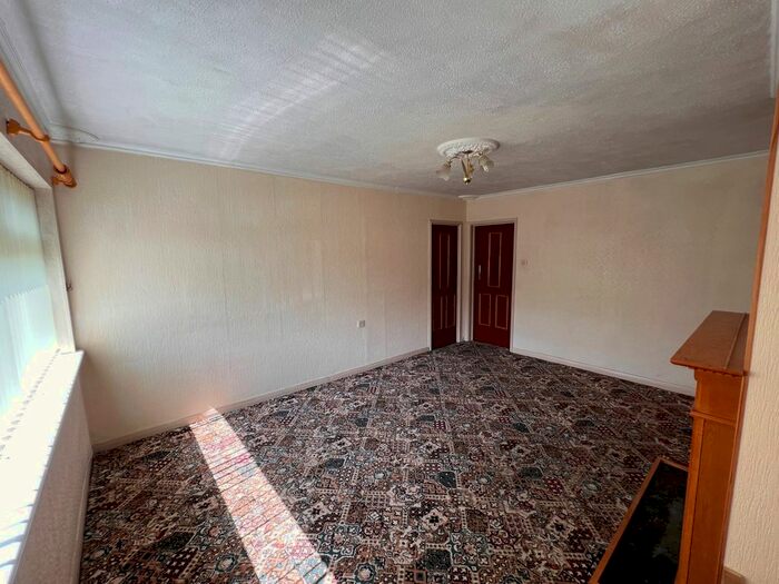 2 Bedroom Semi-Detached Bungalow For Sale In Hallgarth Close, Middlesbrough, TS5