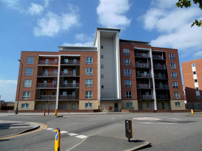 2 Bedroom Flat To Rent In Park Lane Plaza, Jamaica Street, Liverpool, L1