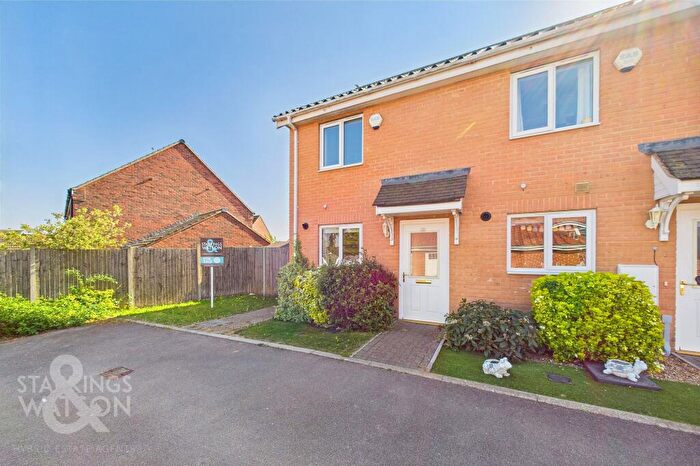 2 Bedroom End Of Terrace House To Rent In Ponsonby Way, Poringland, Norwich, NR14