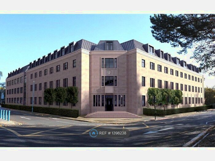 1 Bedroom Flat To Rent In Sandbanks Road, Poole, BH15