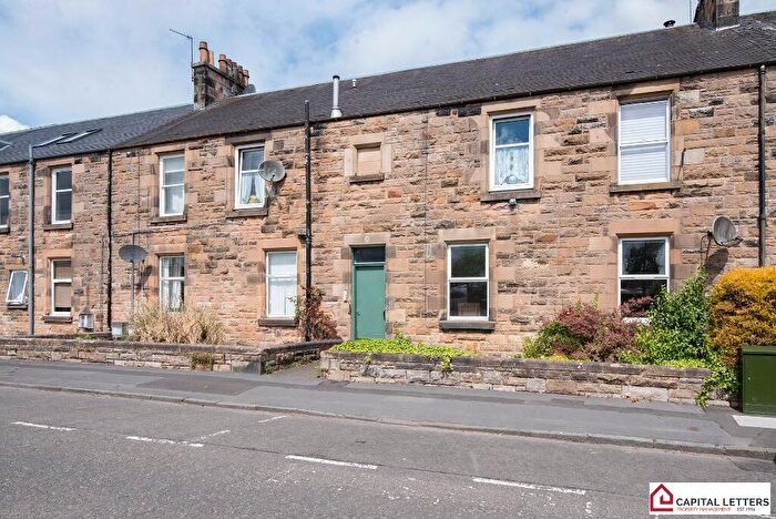 3 Bedroom Flat To Rent In Abbey Road, Riverside, Stirling, FK8