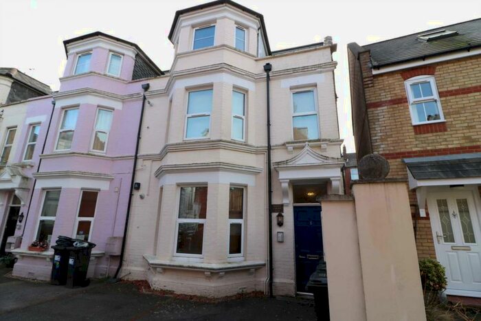 Flat To Rent In Please Apply Online For This Studio In Eldon Place, Bournemouth, BH4