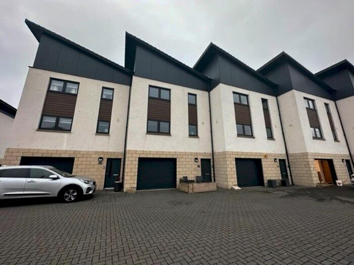 3 Bedroom Terraced House To Rent In Main Street, Guardbridge, Fife, KY16