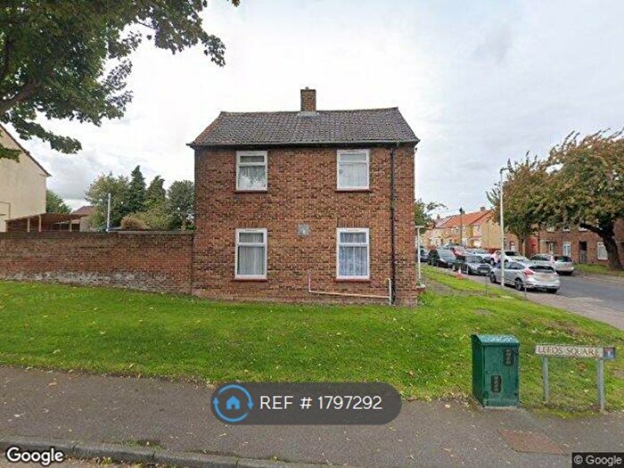2 Bedroom End Terrace House To Rent In Goudhurst Road, Gillingham, ME8