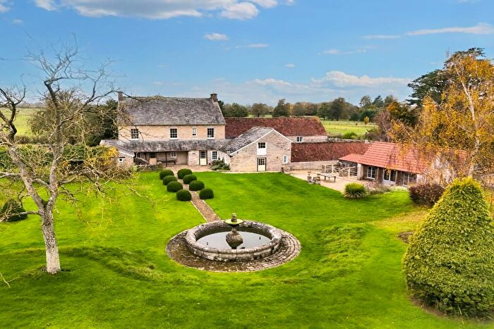 6 Bedroom Country House For Sale In Somerton, TA11