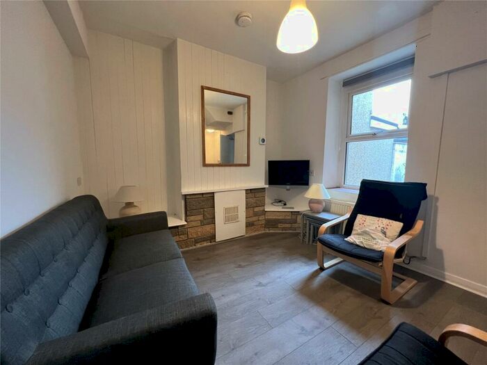 4 Bedroom Terraced House To Rent In Fair View Road, Bangor, Gwynedd, LL57
