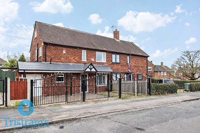 3 Bedroom Semi Detached House For Sale In Bilborough Road, Nottingham, NG8