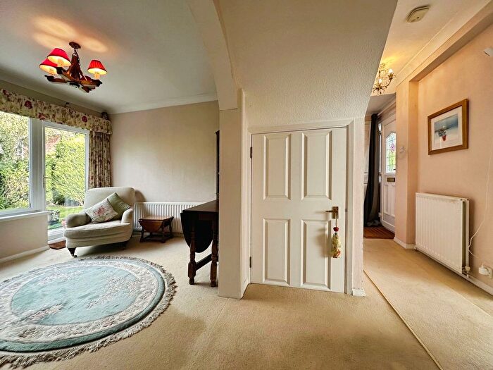 4 Bedroom Detached House For Sale In Canford Crescent, Codsall, Codsall, Wolverhampton, WV8