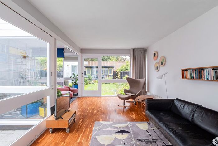 4 Bedroom End Of Terrace House For Sale In Foxes Dale, London, SE3