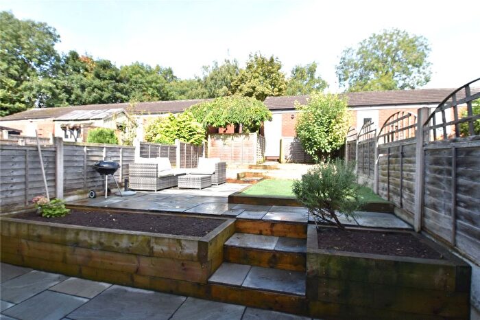 3 Bedroom Terraced House For Sale In Church Road, Droitwich, Worcestershire, WR9