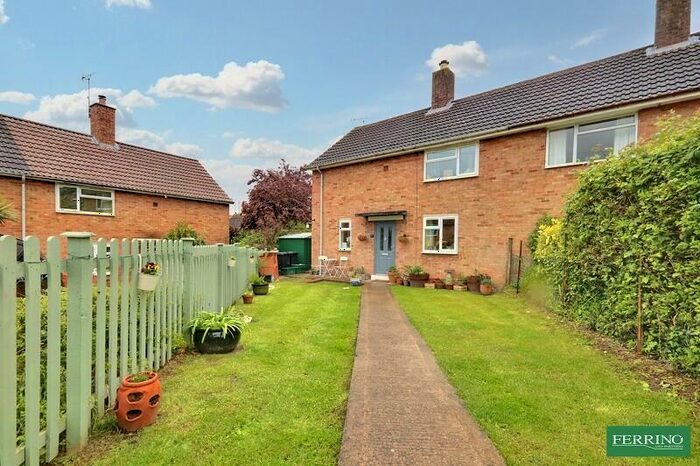 3 Bedroom Semi-Detached House For Sale In Kingsmead, Newnham, Gloucestershire., GL14