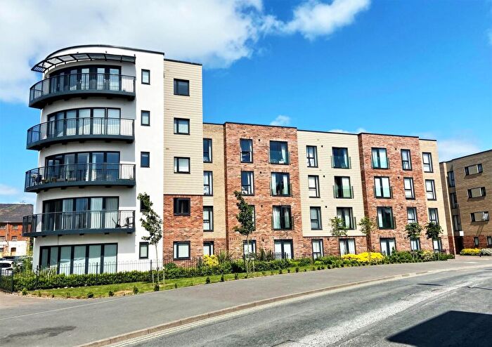 2 Bedroom Flat To Rent In Harland Court, Bury St Edmunds, IP32