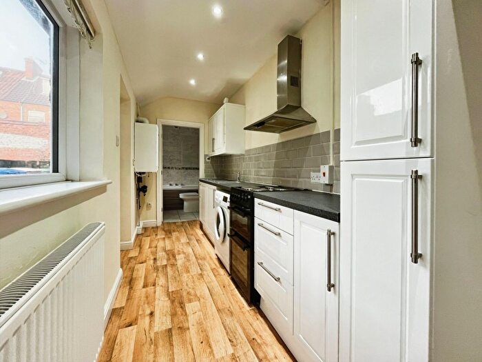 3 Bedroom Terraced House For Sale In King Street, Driffield, YO25