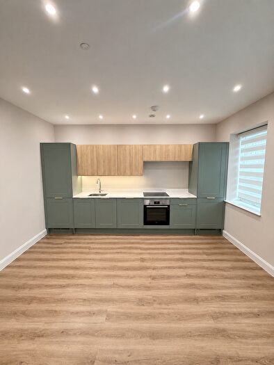 1 Bedroom Flat To Rent In Falconry Court, Bakers Lane, Epping, CM16
