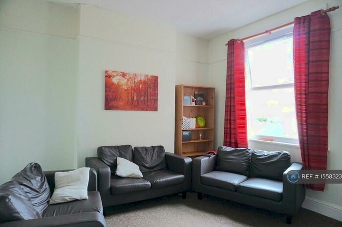 6 Bedroom End Of Terrace House To Rent In St. Martins Terrace, Canterbury, CT1