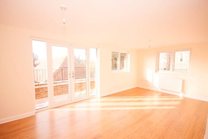 2 Bedroom Flat To Rent In The Press Centre, High Street, ME10