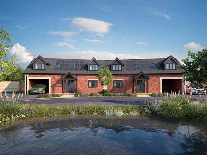 2 Bedroom Semi-Detached House For Sale In Blackberry Court, Drayton, TA10