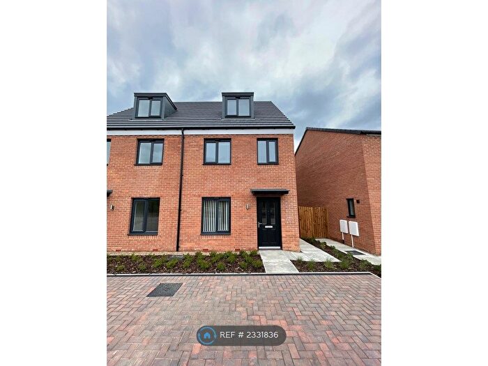 3 Bedroom Semi-Detached House To Rent In Hawk Chase, Newcastle Upon Tyne, NE13