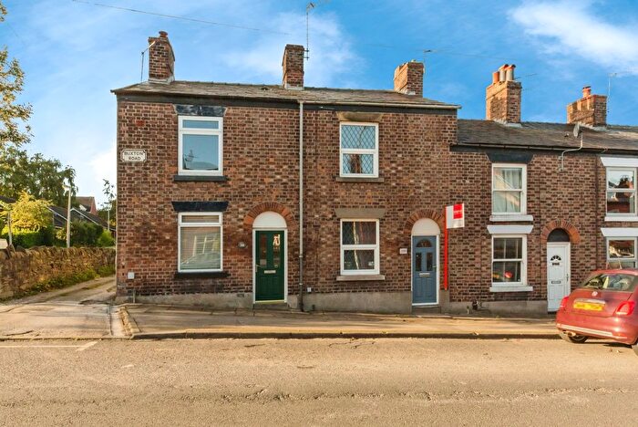 2 Bedroom Terraced House For Sale In Buxton Road, Macclesfield, Cheshire, SK11