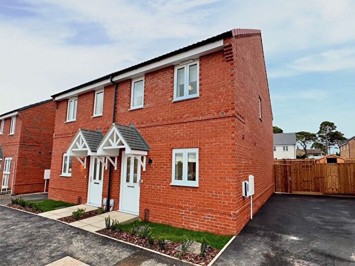 2 Bedroom Property To Rent In Violet Street, Lakenheath, IP27