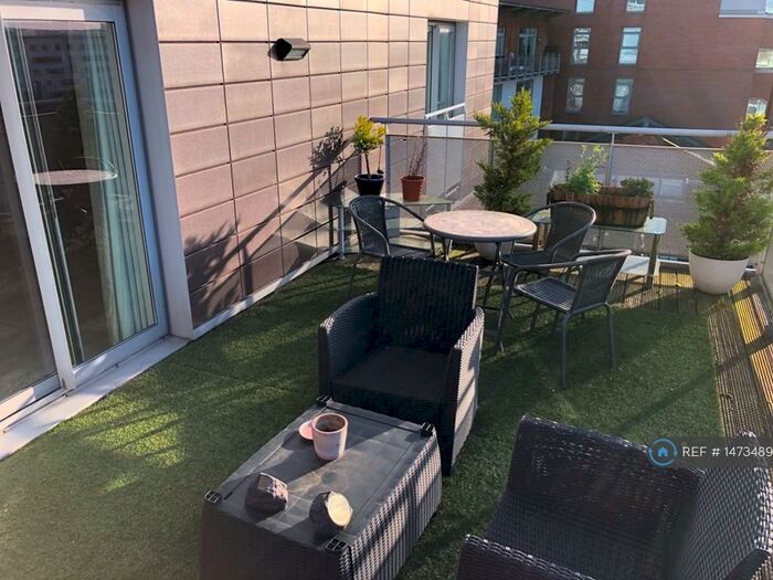 2 Bedroom Flat To Rent In Neptune Street, Leeds, LS9