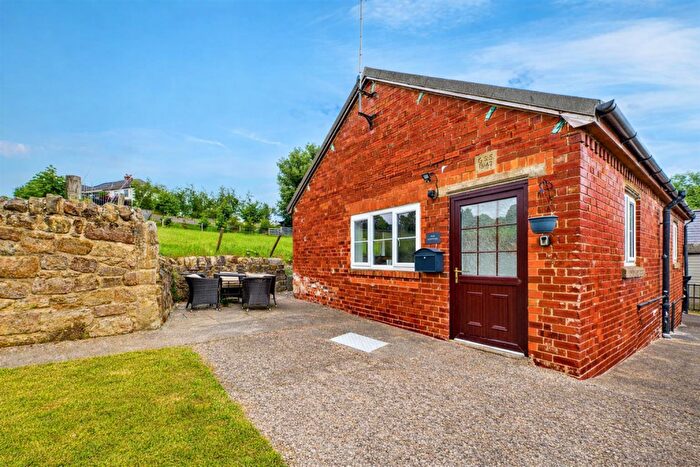 2 Bedroom Cottage To Rent In Oak Cottage, Chevin Road, Belper, DE56