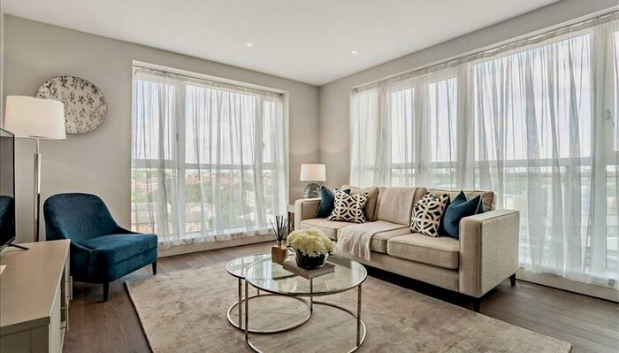 2 Bedroom Flat To Rent In Westferry Circus, Canary Wharf, London, E14