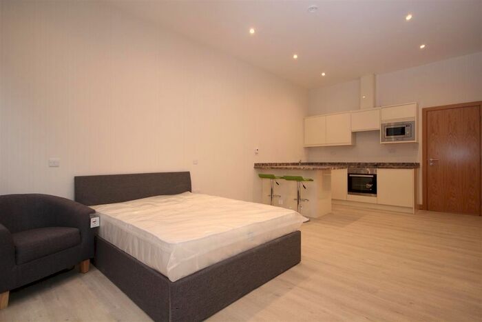 Studio To Rent In North Acton Road, North Acton, NW10
