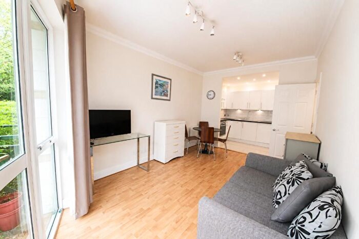 1 Bedroom Flat For Sale In Medway Street, Westminster, London, SW1P
