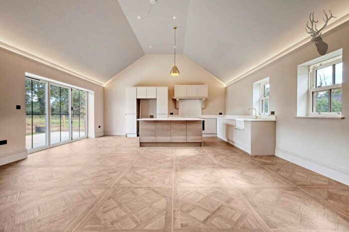 3 Bedroom Detached Bungalow For Sale In Colmar Mews, Weald Park Way, CM14
