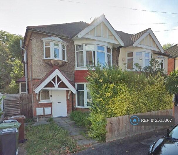 2 Bedroom Flat To Rent In Douglas Road, London, E4