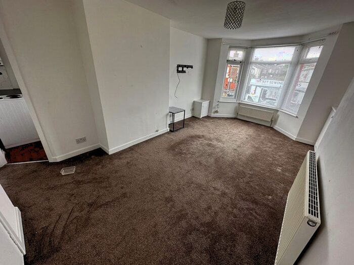 1 Bedroom Flat To Rent In Queens Drive, Walton, Liverpool, L4