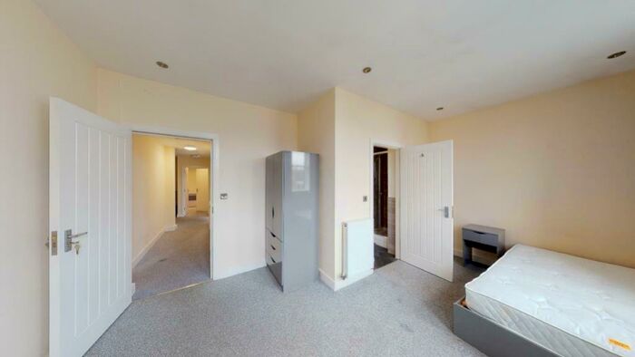 4 Bedroom Flat To Rent In Flat, Ormiston House, Pelham Street, Nottingham, NG1