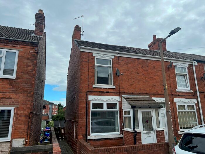 3 Bedroom Property To Rent In Silverdales, Dinnington, Sheffield, S25