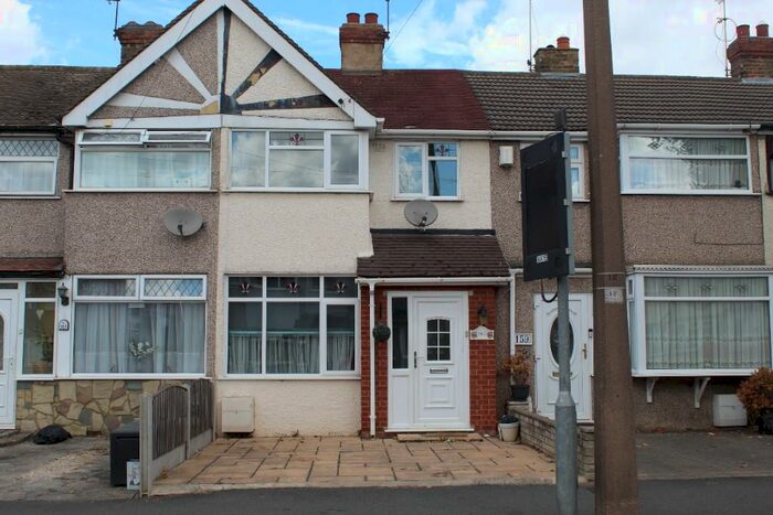 3 Bedroom Terraced House To Rent In Elm Park Avenue, Hornchurch, London, RM12
