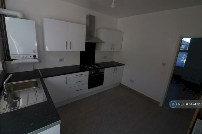 2 Bedroom Terraced House To Rent In Kenworthy Avenue, Ashton-Under-Lyne, OL6