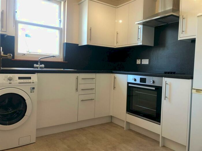 2 Bedroom Apartment To Rent In Haugh Road, Inverness, IV2