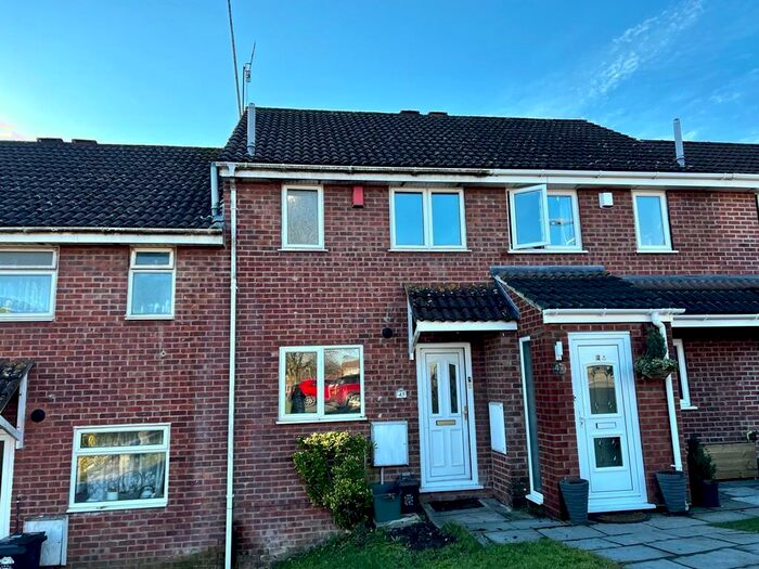 2 Bedroom House To Rent In The Ridings, Bristol, BS13