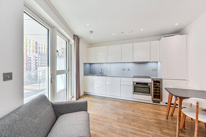 Studio To Rent In Nine Elms Point, Nine Elms, London, SW8