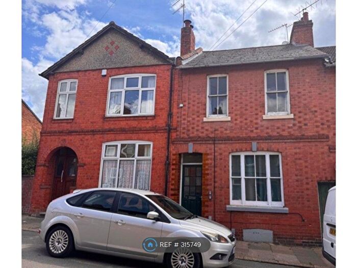 3 Bedroom Terraced House To Rent In Norton Road, Northampton, NN2
