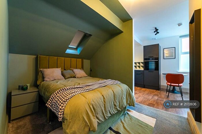 Studio To Rent In St. Thomas Road, Lytham St. Annes, FY8