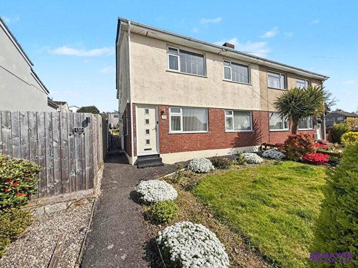 2 Bedroom Maisonette For Sale In Crossway, Plymouth, PL7