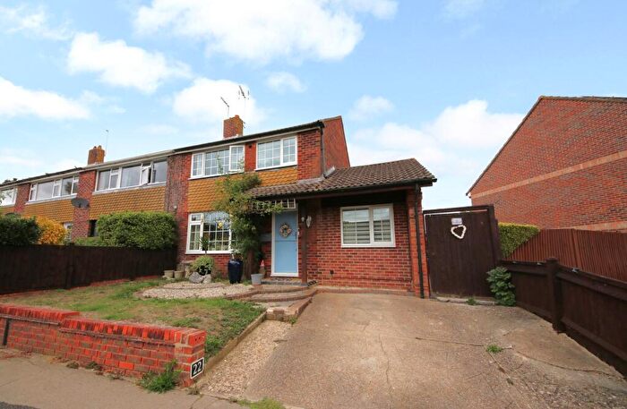 4 Bedroom End Of Terrace House For Sale In Mortimer Road, Botley, SO30