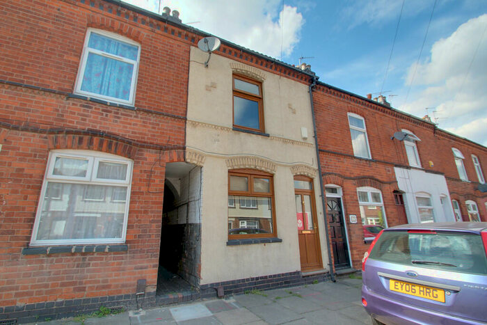 3 Bedroom Terraced House To Rent In Vernon Road, Leicester, LE2