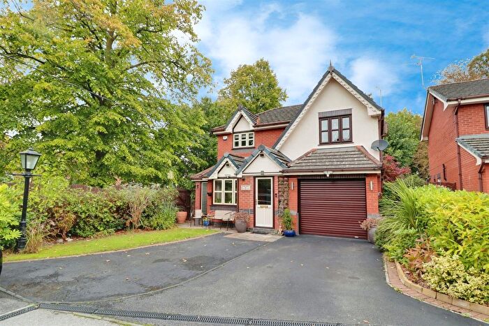 4 Bedroom Detached House For Sale In Mill Bridge Close, Crewe, CW1