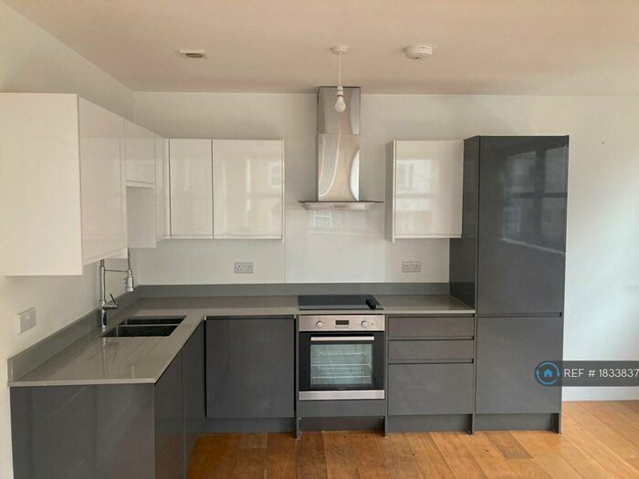 2 Bedroom Flat To Rent In Colchester, Colchester, CO1