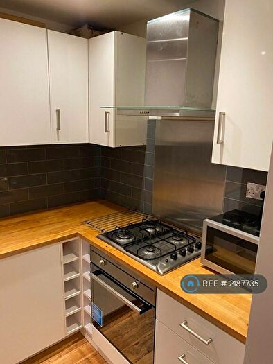 2 Bedroom Flat To Rent In President House, London, EC1V