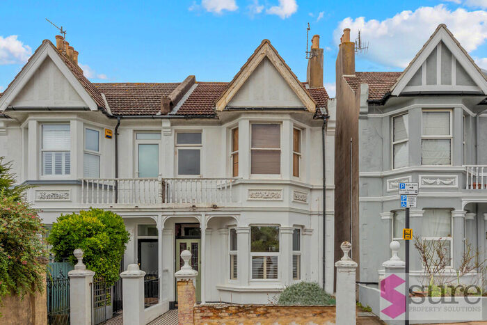 1 Bedroom Apartment To Rent In Leighton Road, Hove, BN3